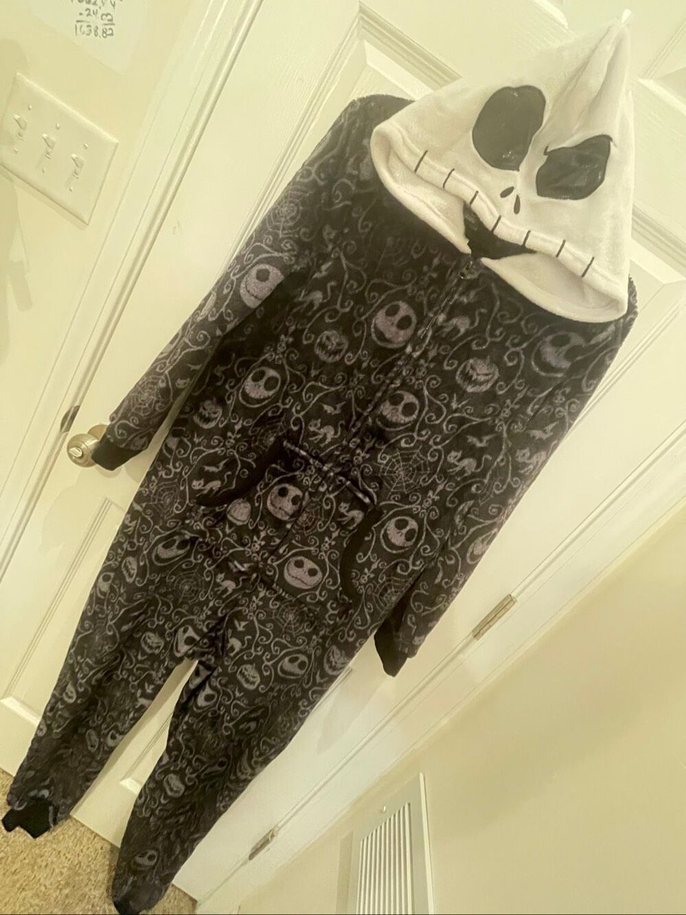 Jack Skeleton Nightmare Before Christmas adult pajamas with hood Large L 12-14 D